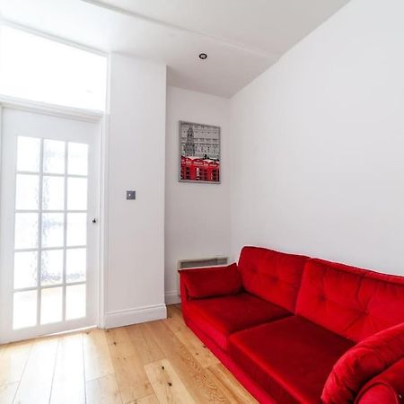 Spacious Retreat 2-Bed In Popular Camden Town London Exteriör bild